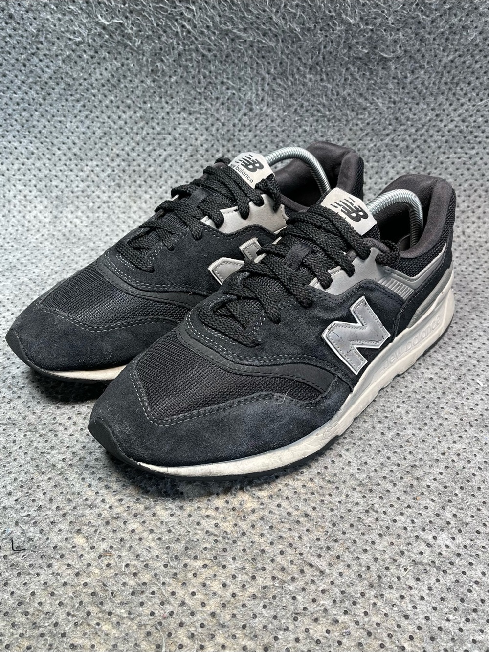 New Balance 997H Black Silver Running Shoes Size 10 Men’s - Picture 2 of 12